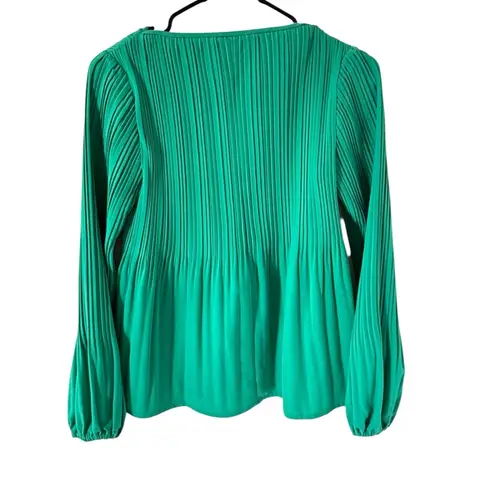 Maje Lockin Pleated Top in Vert