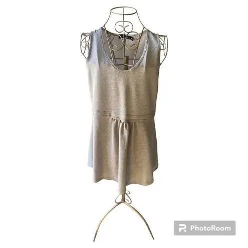Doe & Rae grey sleeveless top with button detail size small