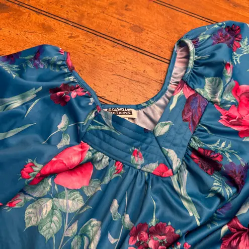 Basic Editions Teal Floral pajama dress Short Sleeve V Neck Women's Small Blue