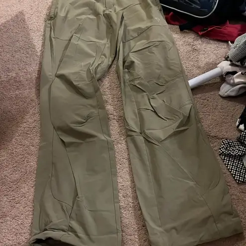 Mountain Hardwear  pants 4