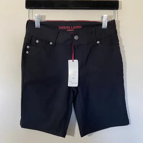 Bermuda NWT Sabrina Lauren Black  Shorts Women's Petite 6 new with tags