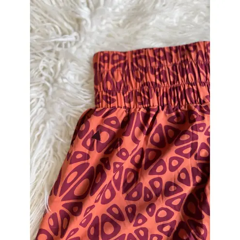 Vitality x Cosmopolitan Vista Shorts Wildberry Size Small Orange