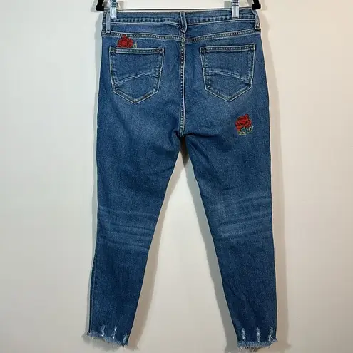 Driftwood Joyce Classic Fit W27 L27 Embroidered Floral Rose Distressed Raw Jeans