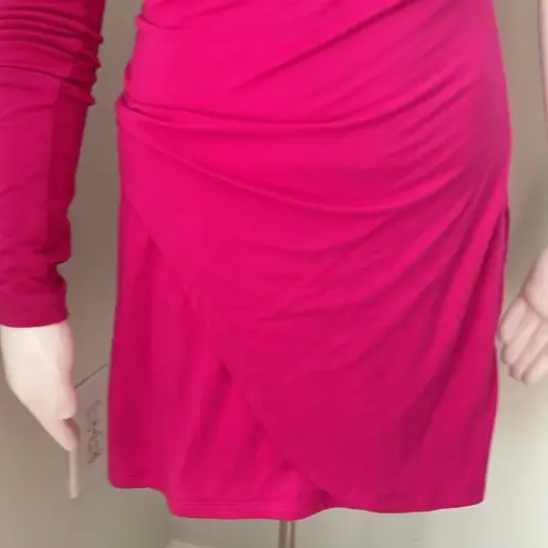 Alana Eve Raspberry Chloe One Sleeve Mini Dress size small Pink