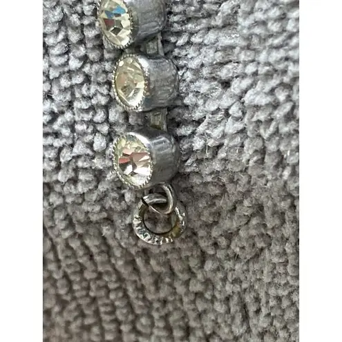 Vintage 7.5” Rhinestone Crystal Tennis Bracelet w cup settings Silver