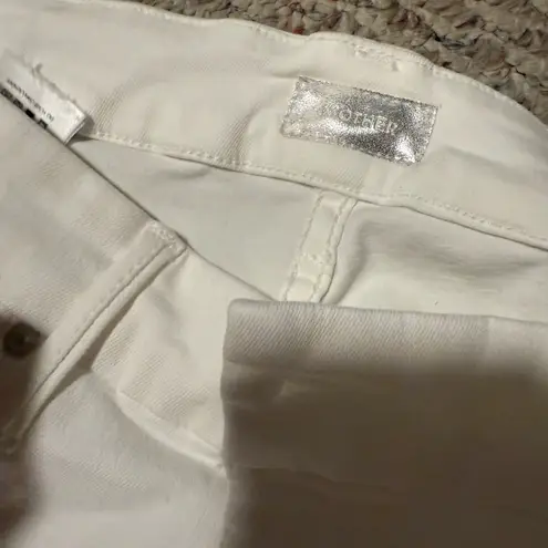 MOTHER Denim Jeans Looker Ankle Fray Little Miss Innocent White- Size 25
