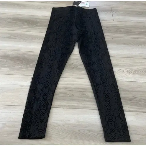 David Lerner New The Classic Black Embossed Snake Print Leggings Size L - Image 6