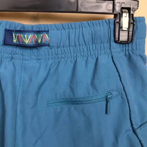 The North Face  Women’s Blue Class V Hike Shorts 2.0