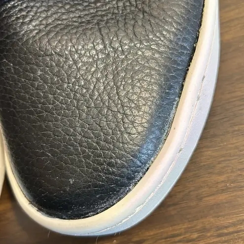 An Hour and a Shower Knot Sneakers Black Size 39 \ 8.5