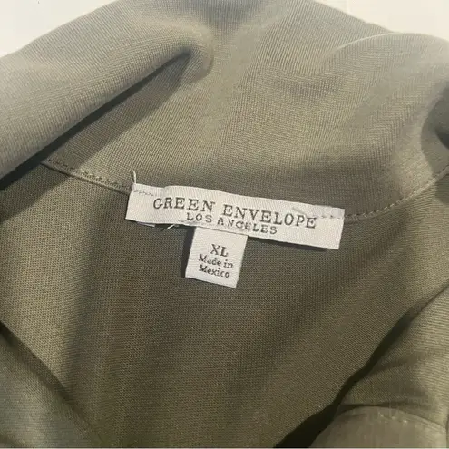 Green Envelope button