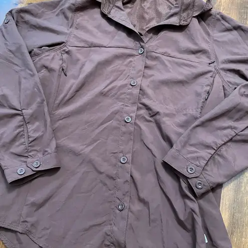 REI utility Brown Long Sleeved Lightweight Outdoors Buttom Up Top Womens Medium