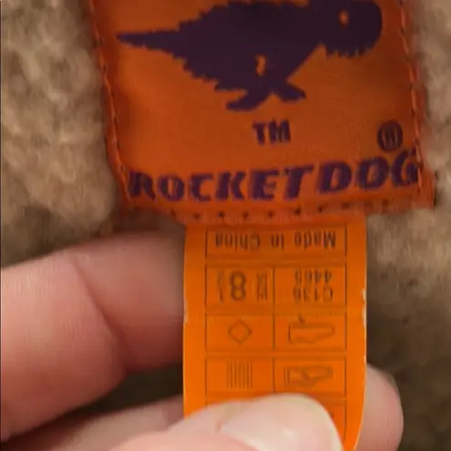 Rocket Dog Tan Winter Boots with Slouchy Design