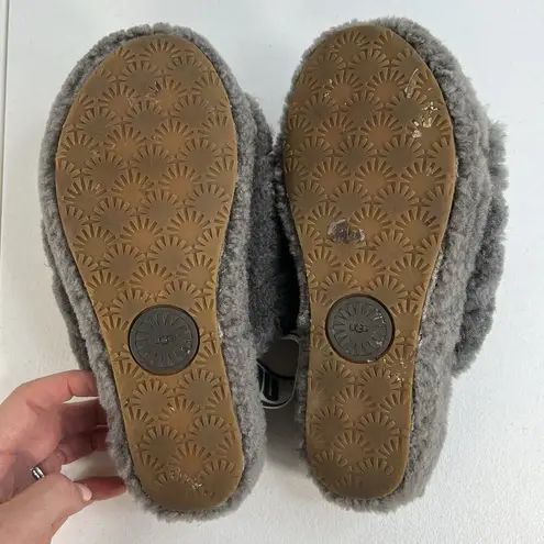 UGG  Sz 7 Oh Yeah Fluffy Double Strap Flat Slippers Slides Sandals in Grey