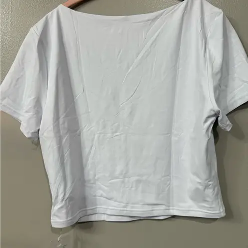 ReoRia Women's Classic White V