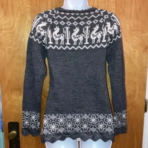 Light Gray Creaciones Abieli E.I.R.L. Alpaca Sweater Size XS/S NWT