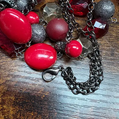 Stylish Red and Silver Beaded Necklace
