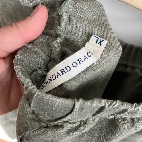 Buttons Standard Grace Olive green long sleeve blouse with back size Xl