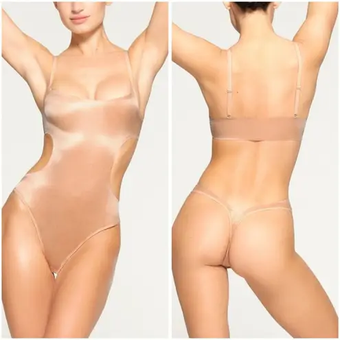 SKIMS Barely There Cut Out Bodysuit in Clay Plus Size 4X NWT