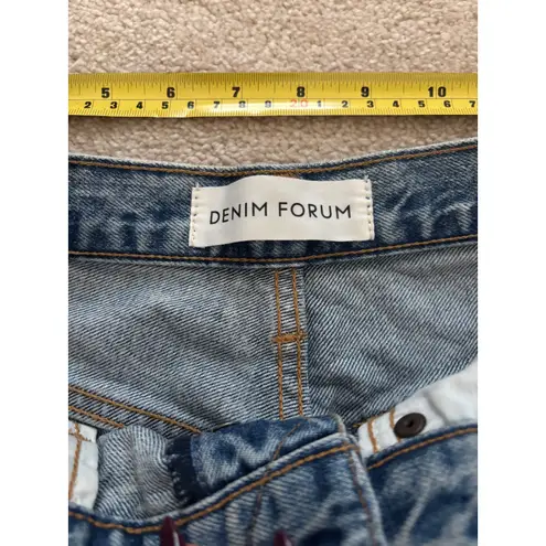 Aritzia  DENIM FORUM The Joni High Rise Loose Light Wash Distressed Jeans Size 28