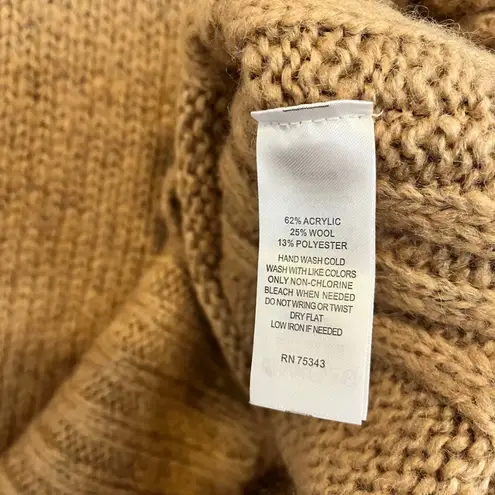 Kaisely Kaisley Tan Turtle Neck Wool Blend Sweater Size Small