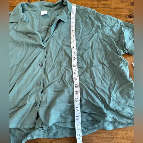 Abound  Nordstrom green olive button up Blouse Tee NWT size XL - Image 7