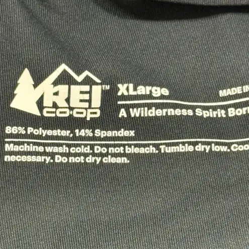 REI black Active Pursuits Skort size XL