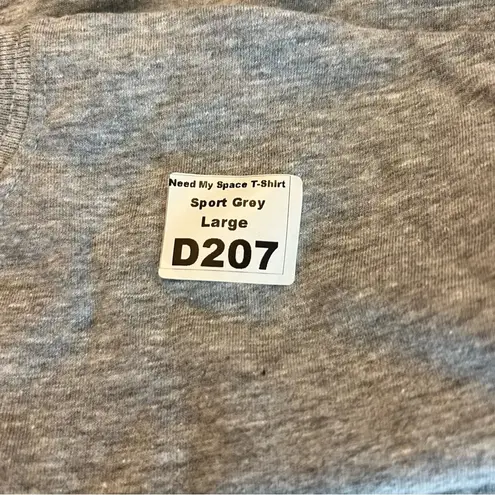 Gildan I need my space T Shirt  Size Large Short Sleeve Gray
