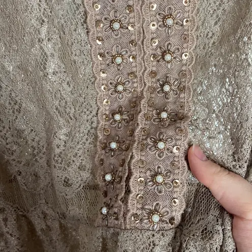 A’reve tan shiny lace peplum sleeveless top with bejeweled front embroidery sz M Size M