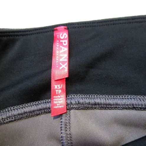 Spanx NWT  2070 High Waist Stretch Velvet Leggings in Silver Chrome XS $98 thumbnail 4