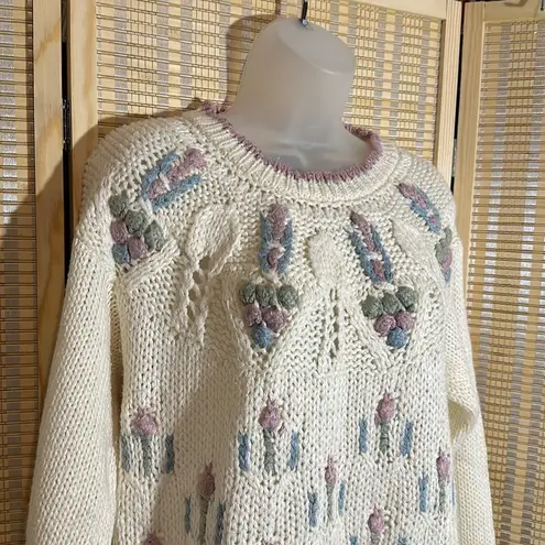 Cabin creek Vintage 1990s Y2K Cream Embroidered Loose Knit Sweater Small