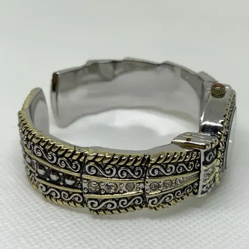 Women silver gold tone cuff bangle bracelet watch 25mm oval mop 7.5” running