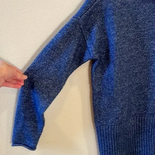 Ann Taylor Factory Women’s Blue Tight Knit Oversized Sweater with Scoop Neck XS