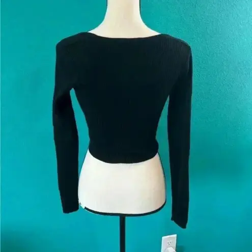 Brandy Melville  long sleeve knit wrap style black deep v-neck crop top