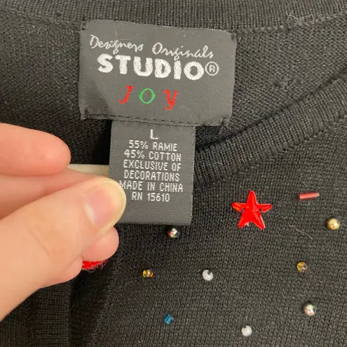 VTG Studio Joy Womens L Christmas Holiday Embroidered Sweater Santa Claus Winter Black Size L