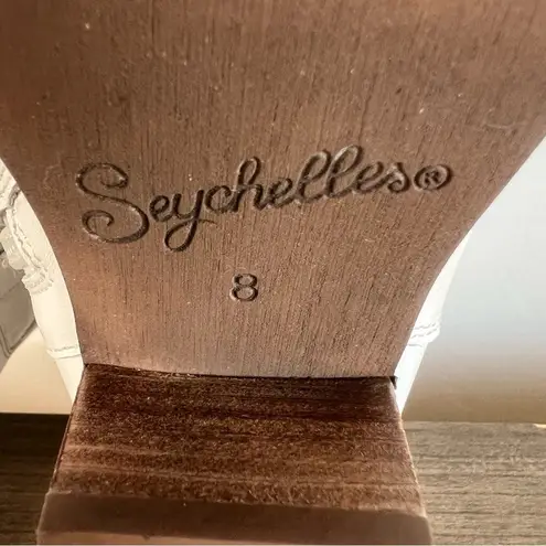 Seychelles Upside Leather Women's Off White Boot Size 8 #B1358