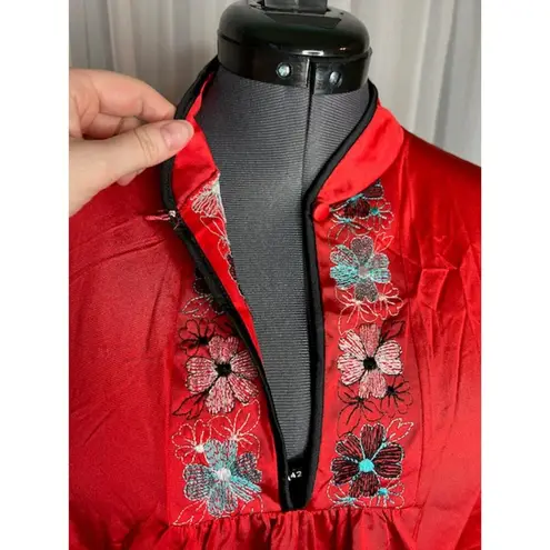nightgown red satin embroidered flowers mandarin collar knee length Size M