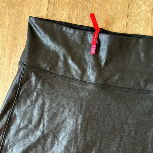 Spanx  commando faux leather pencil skirt