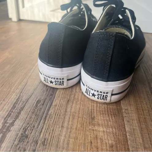 Converse Chuck Taylor All Star Lift Low Top Sneakers Black/White Women Size 9.5 Black