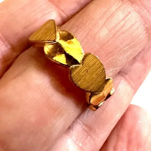 14k HGE gold heart ring