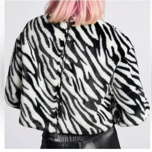 Revolve Lita by Ciara Zebra Faux Fur Boxy Crop Coat Zip Back Animal Print Zebra NWT Sz S