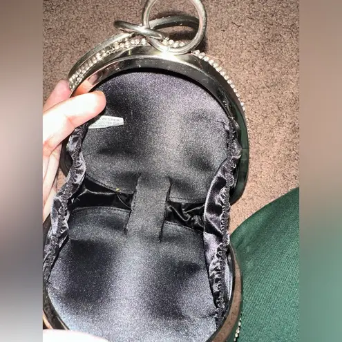 Diamanté rhinestone egg