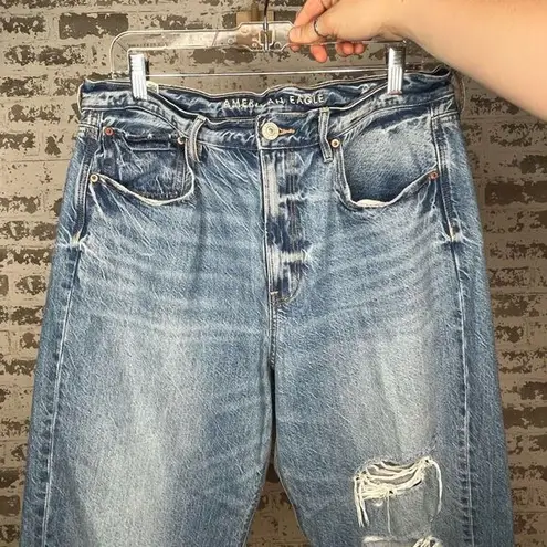 American Eagle  | womens 90’s boyfriend denim jeans distressed