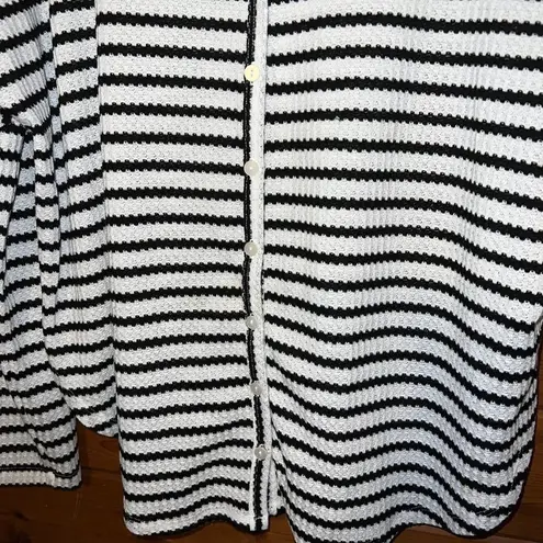 Arizona Jeans Arizona Jean Co Black & White Striped Button Front Long Sleeve Top Large