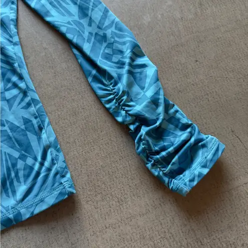 Ideology / Women's Athletic Zip Jacket / Teal - Chartreuse / size small