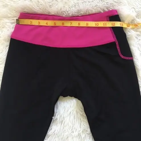 Delfin Women’s Spa Mineral Infused Exercise capris pink & black size Medium