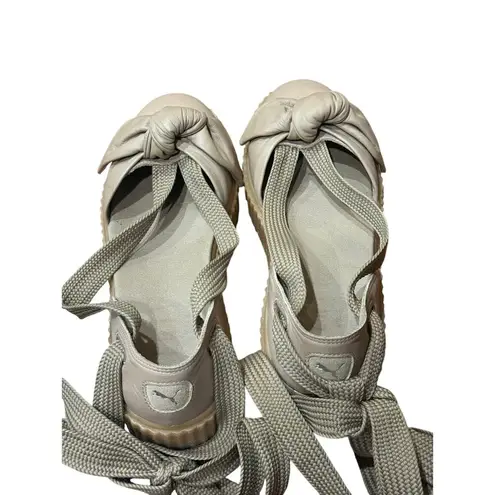 Puma FENTY Rihanna Bow Creeper Sandal Natural Oatmeal Size 8 RARE Lace