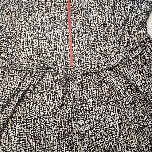 Motherhood Maternity Women's Short Sleeve Babydoll Scoop Neck Casual Top Medium