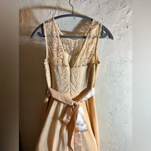 Party Dress Elegant Ecru Lace Dress, medium, satin bow and flowy lined bottom