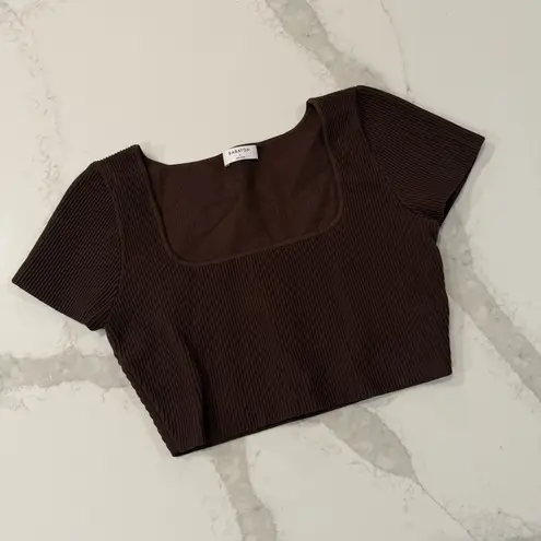 Babaton by Aritzia Sculpt Knit Squareneck Crop Top Women’s Large Chocolate Brown