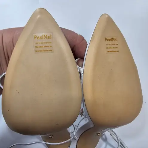 Raye  Moxxi Heel in White - Image 6